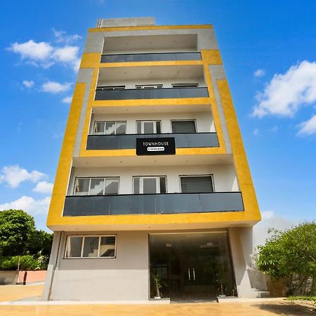 מלון Super Townhouse Sector 69 גורגאון מראה חיצוני תמונה